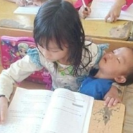 Con Chiến Sĩ Tù 